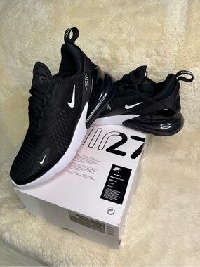 New in Box | Men’s Nike Air Max 270